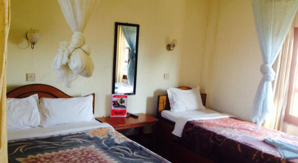 Jungle Sunset Camp Hotel Sauraha Luaran gambar